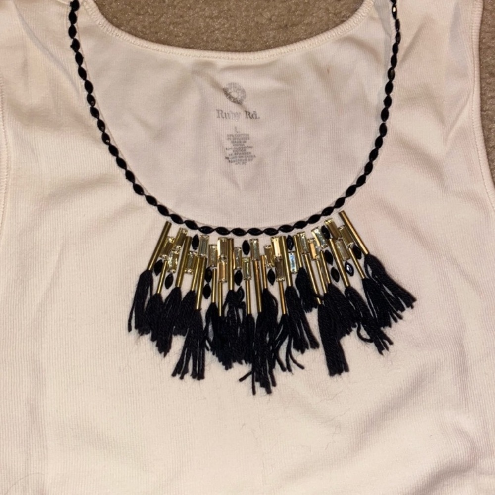 🍂Ruby Rd. Tassel Accent Top🍂 - Picture 6 of 8